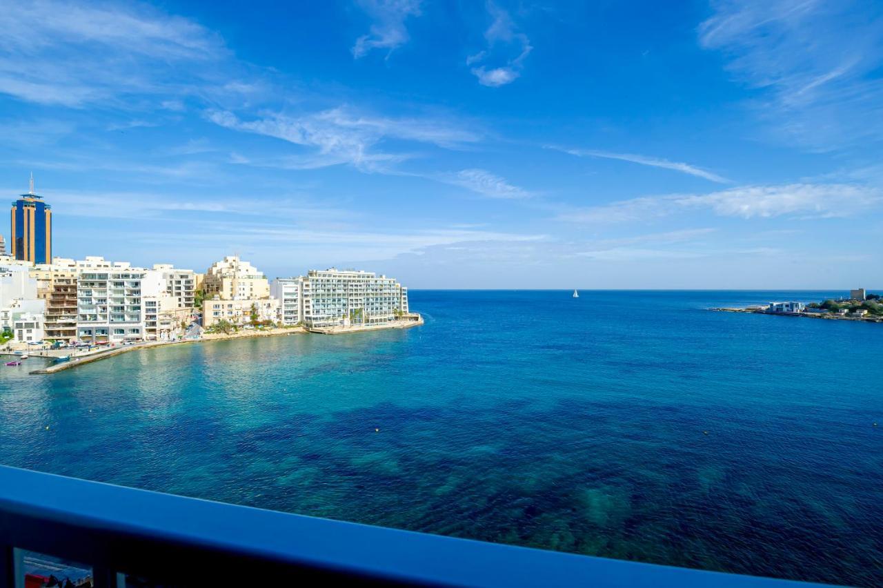 Spinola Bay Floor Seafront 3 Bedroom With Panoramic Sea Views - By Getawaysmalta