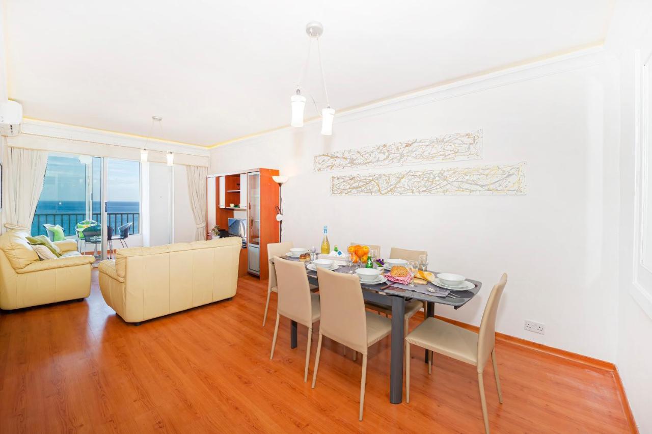 Spinola Bay Floor Seafront 3 Bedroom With Panoramic Sea Views - By Getawaysmalta Appartement