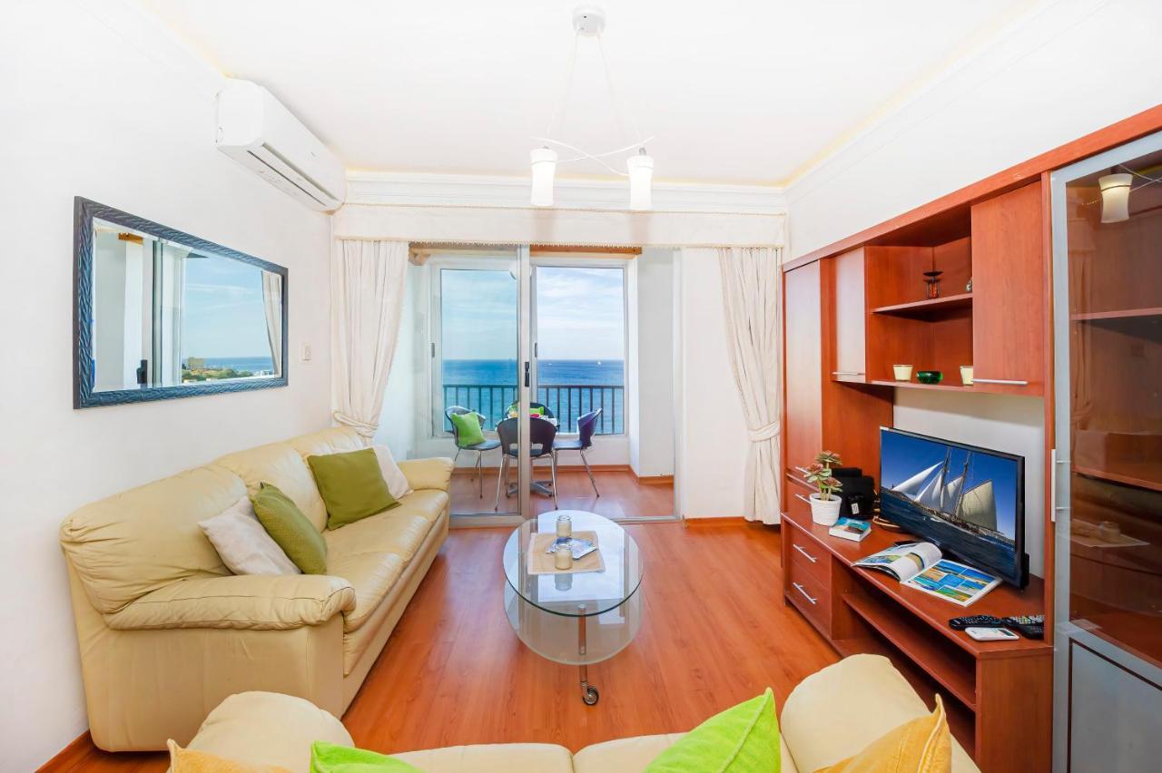 Spinola Bay Floor Seafront 3 Bedroom With Panoramic Sea Views - By Getawaysmalta Appartement San Ġiljan