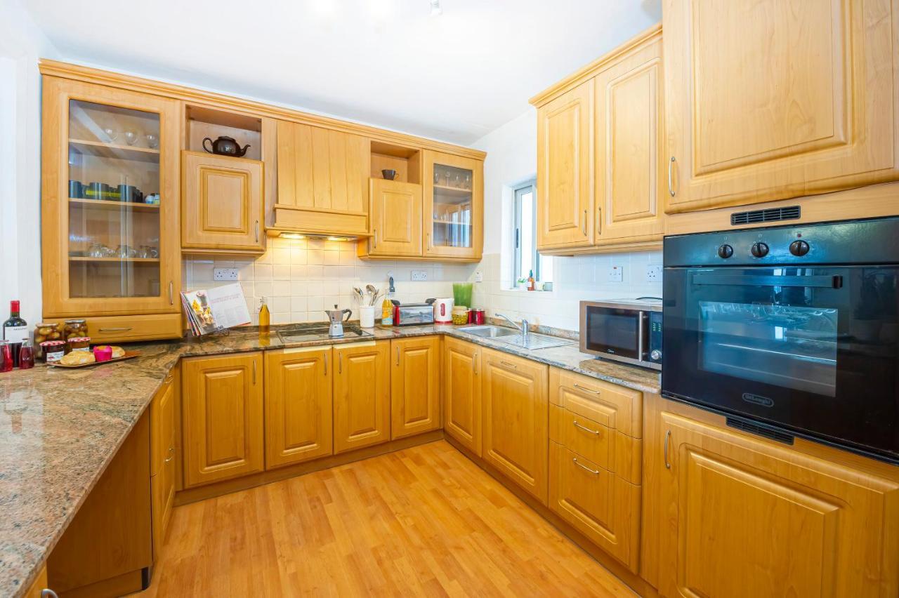 Appartement Spinola Bay Floor Seafront 3 Bedroom With Panoramic Sea Views - By Getawaysmalta San Ġiljan
