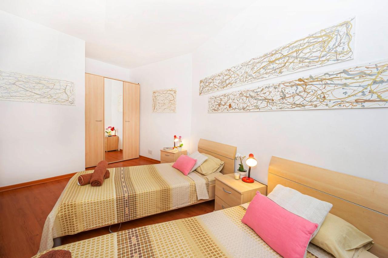 Spinola Bay Floor Seafront 3 Bedroom With Panoramic Sea Views - By Getawaysmalta *