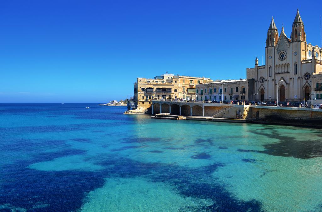 Spinola Bay Floor Seafront 3 Bedroom With Panoramic Sea Views - By Getawaysmalta * San Ġiljan