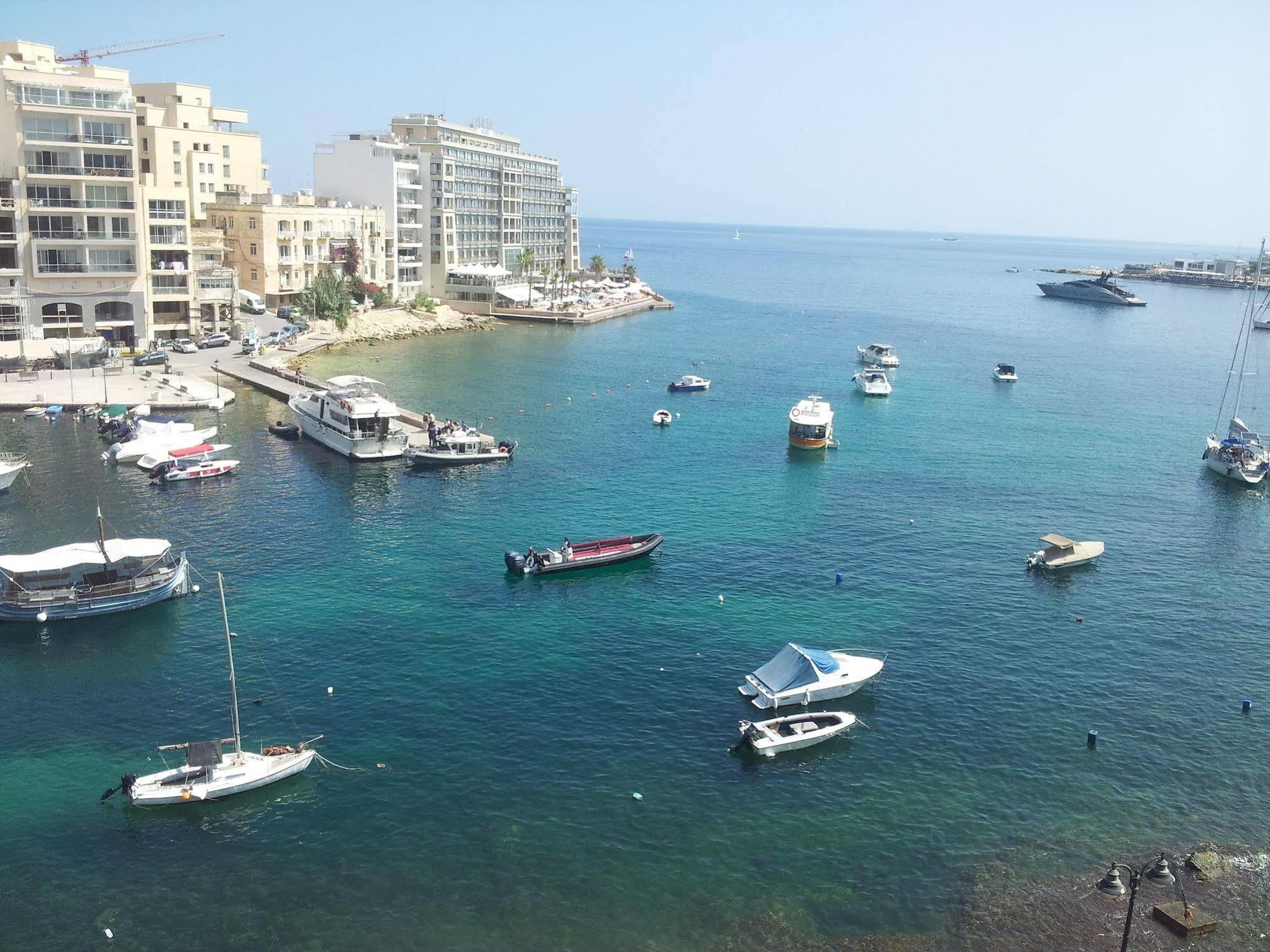 Spinola Bay Floor Seafront 3 Bedroom With Panoramic Sea Views - By Getawaysmalta Appartement *