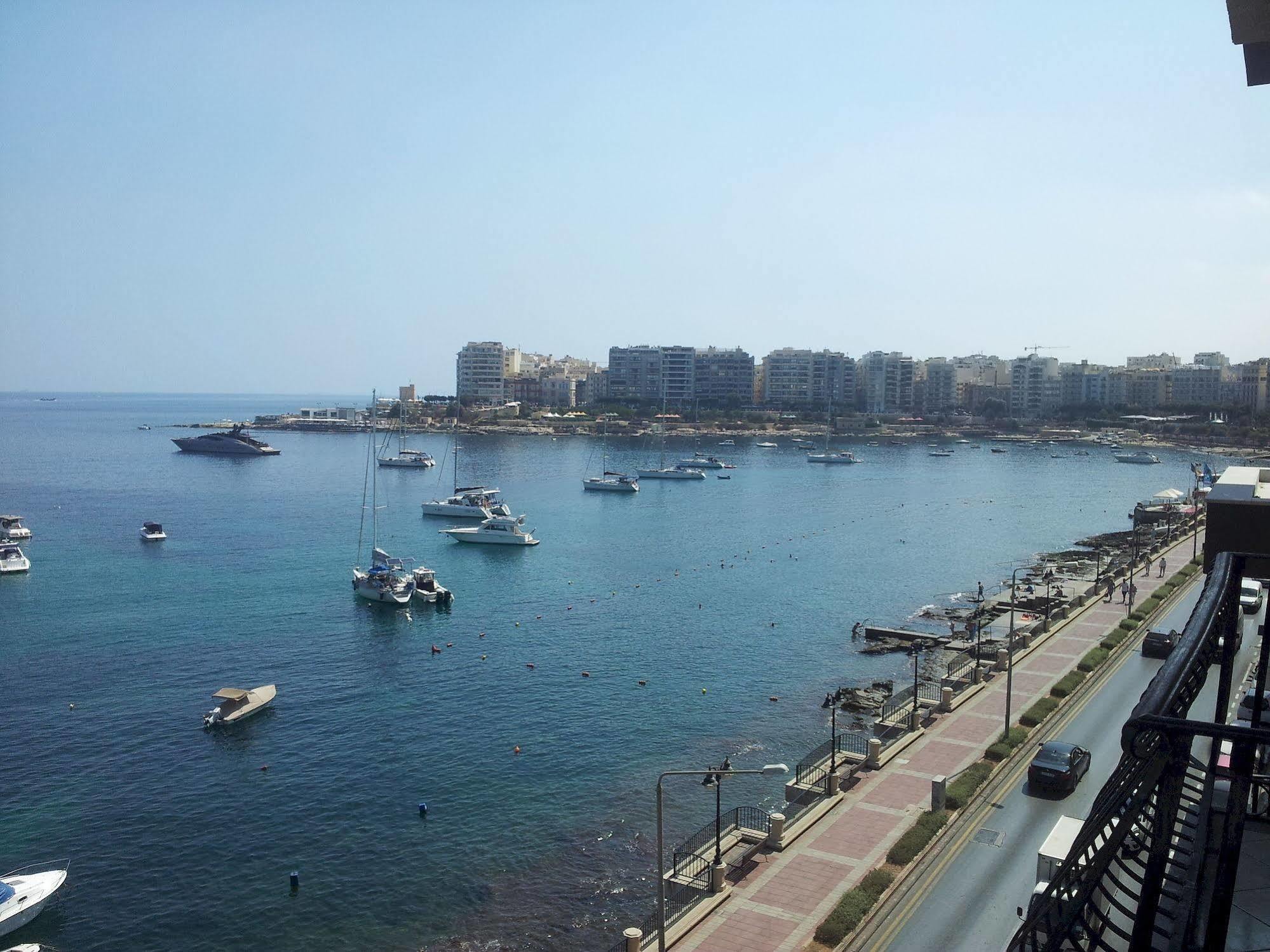 Apartamento Spinola Bay Floor Seafront 3 Bedroom With Panoramic Sea Views - By Getawaysmalta