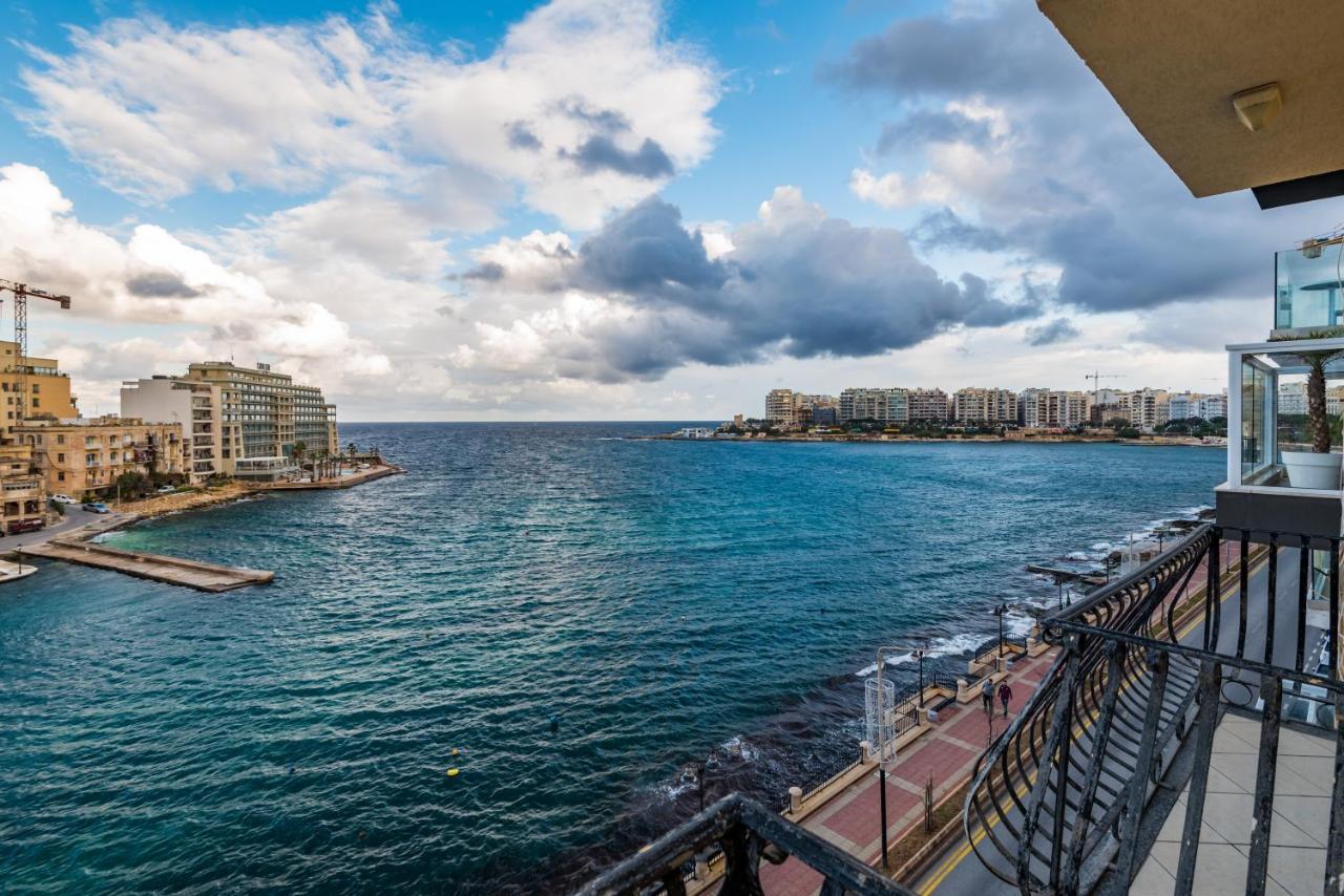 Spinola Bay Floor Seafront 3 Bedroom With Panoramic Sea Views - By Getawaysmalta * San Ġiljan